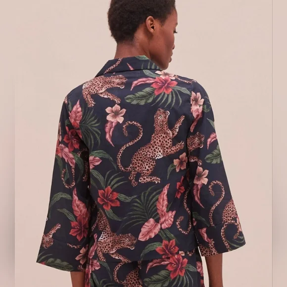 Desmond & Dempsey Soleia Leopard Multi Shirt In Navy - Picture 2 of 14